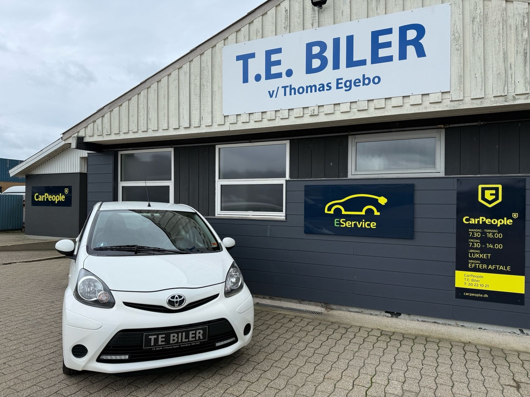 Hvid Toyota Aygo fra 2012