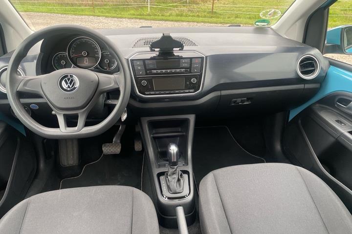 Blå VW E-UP! fra 2021