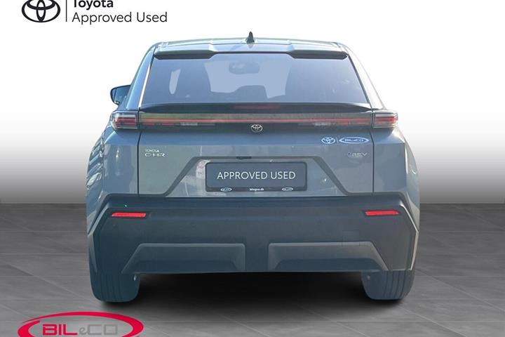 Grå Toyota Toyota C-HR+ fra 2026