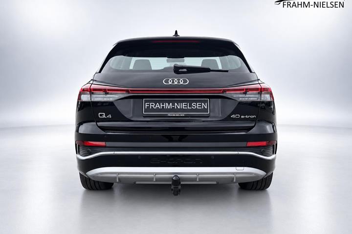 Sort Audi Q4 fra 2023