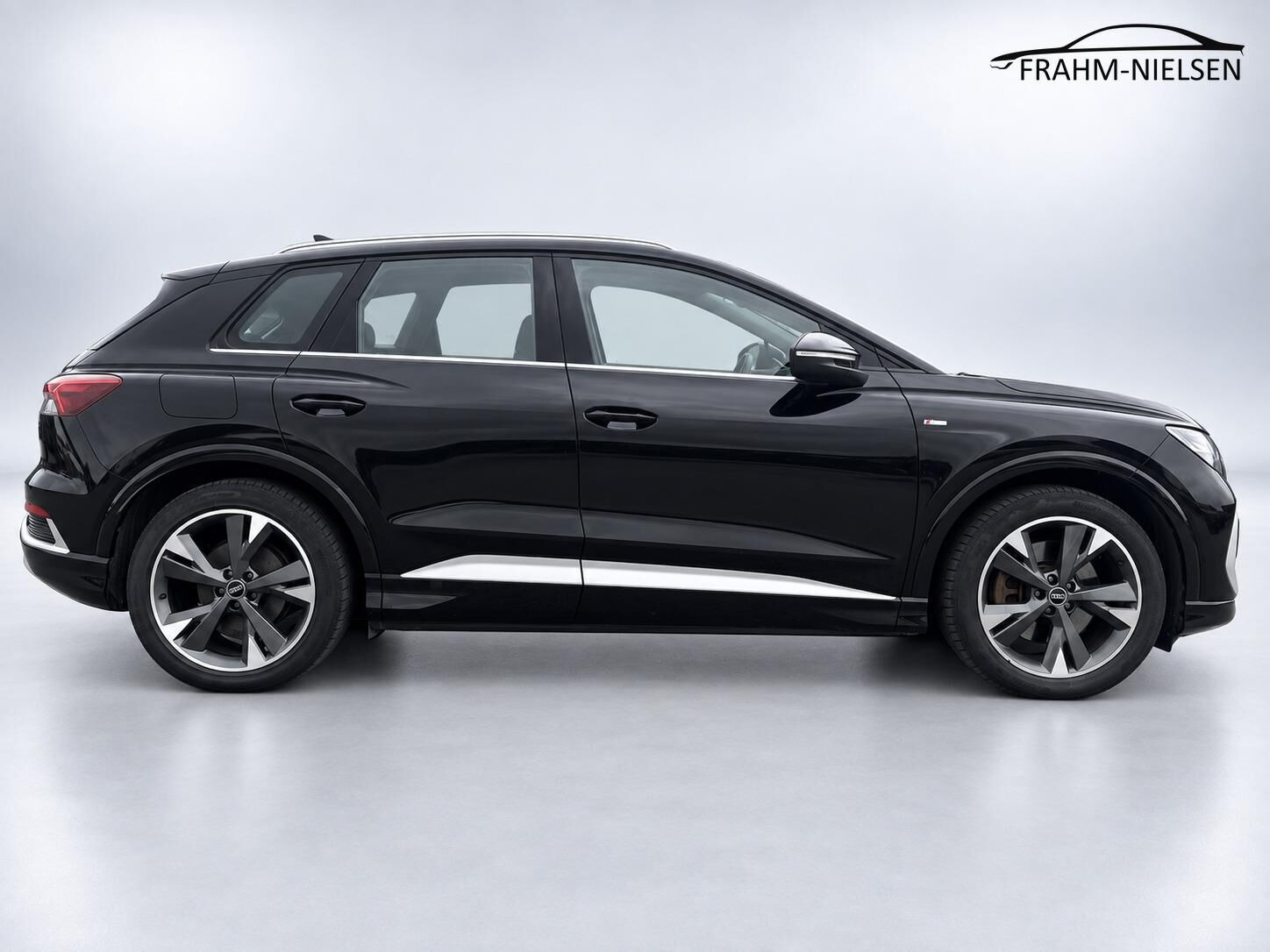 Sort Audi Q4 fra 2023