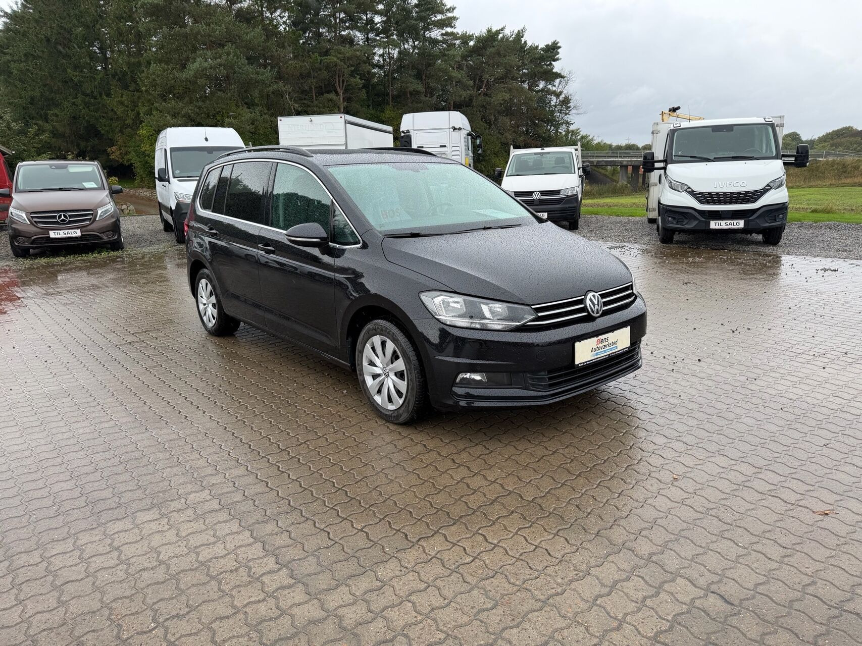Sort VW Touran fra 2020