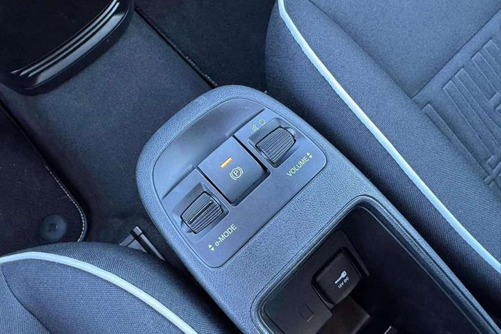 Sort Fiat 500e fra 2023