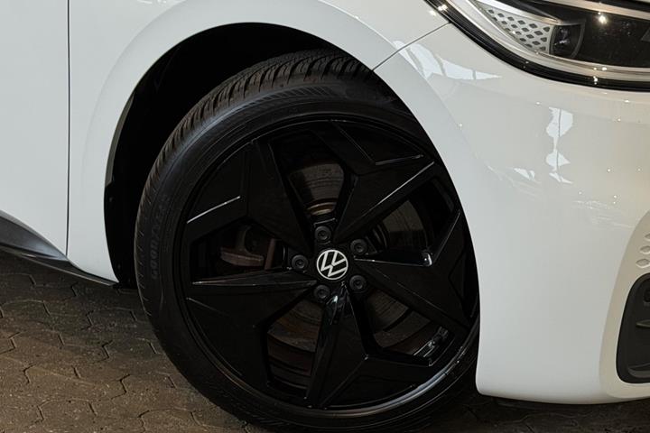 Hvid VW ID.3 fra 2021