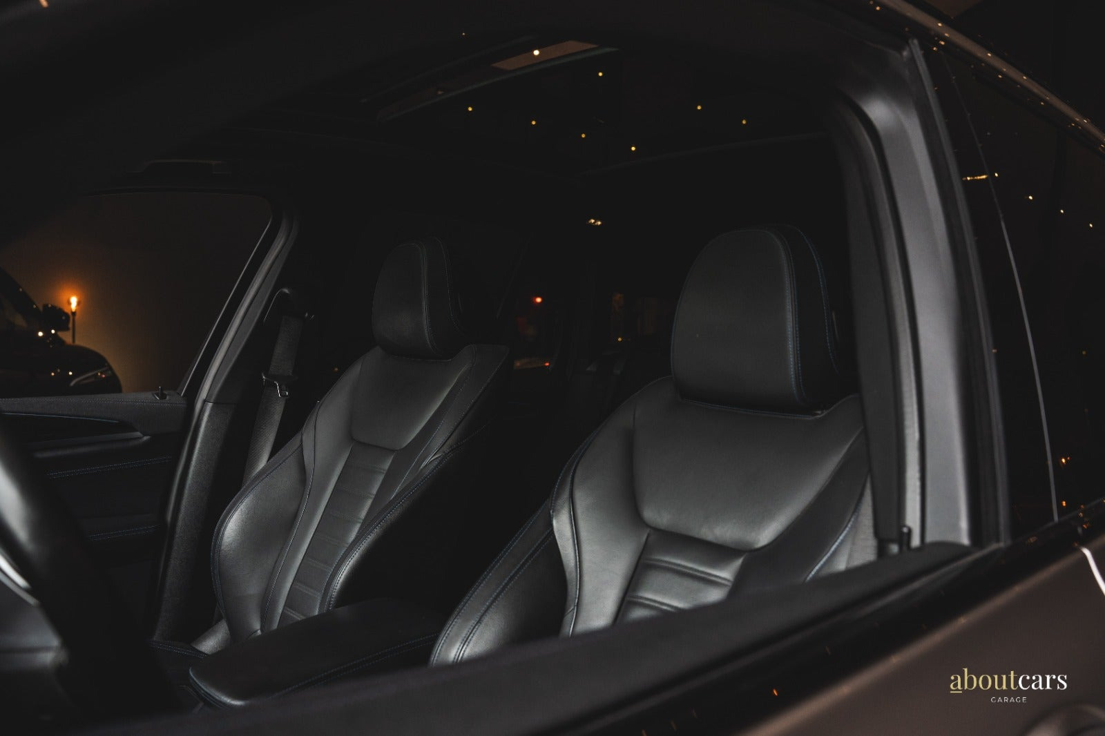 Orange BMW iX3 fra 2023
