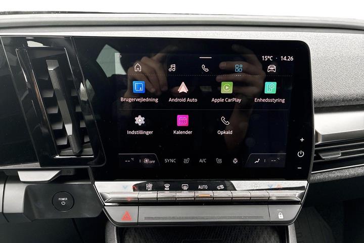 Grå Renault Megane E-Tech fra 2023
