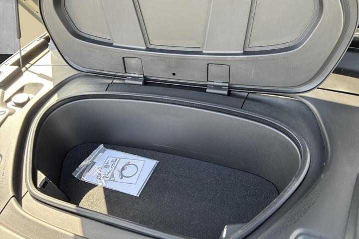 Grøn Volvo XC40 fra 2023