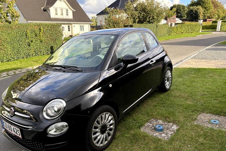 Sort Fiat 500C fra 2020
