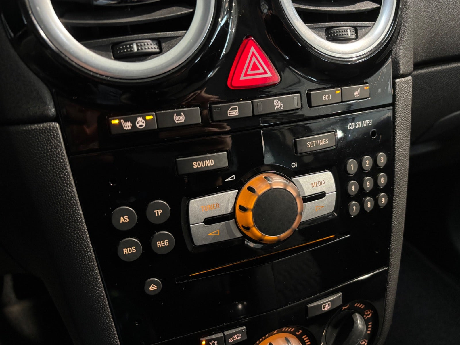 undefined Opel Corsa fra 2014