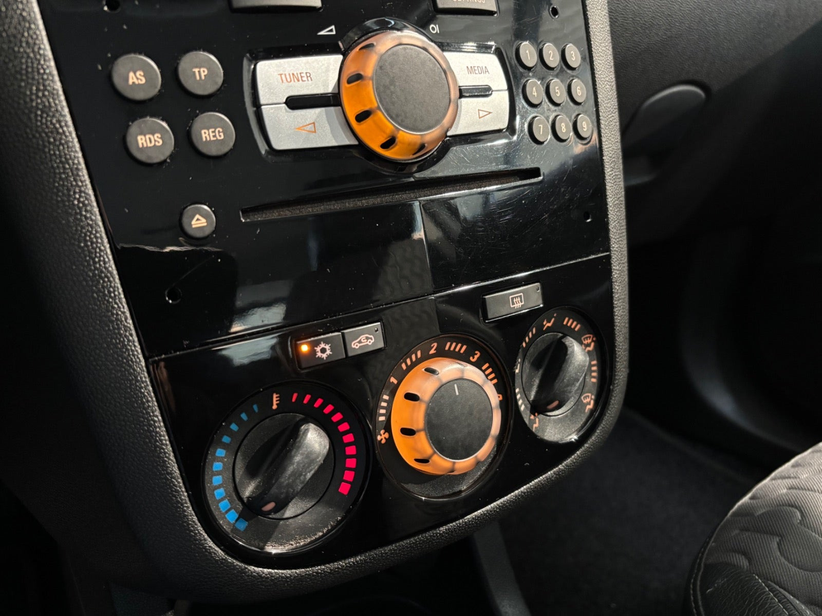 undefined Opel Corsa fra 2014