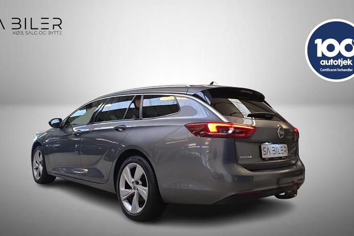 undefined Opel Insignia fra 2020