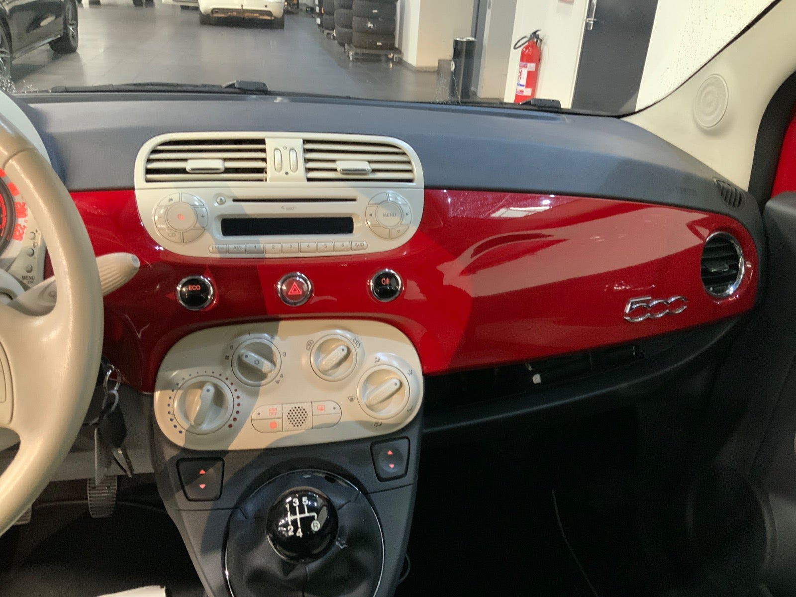 Rød Fiat 500 fra 2012