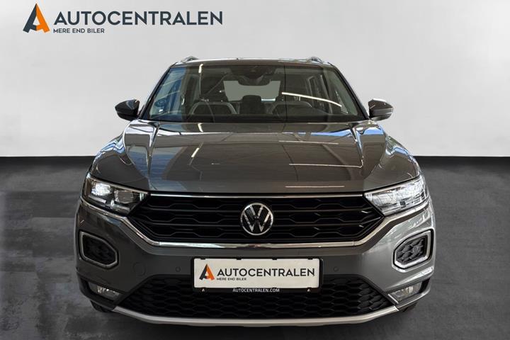 Grå VW T-Roc fra 2021