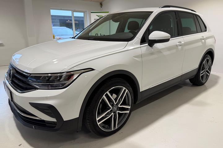 Hvid VW Tiguan fra 2021