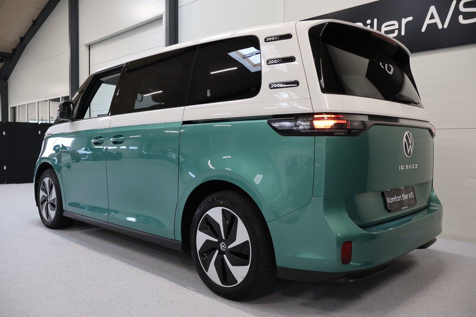 Grøn VW ID.Buzz fra 2023
