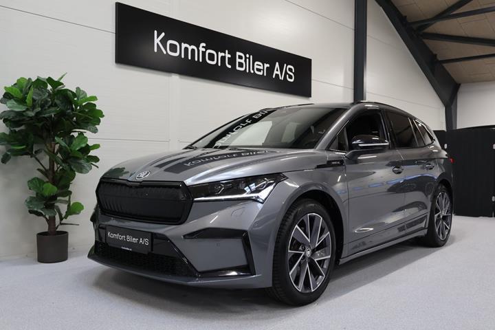 Grå Skoda Enyaq fra 2023