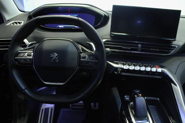Sort Peugeot 3008 fra 2022