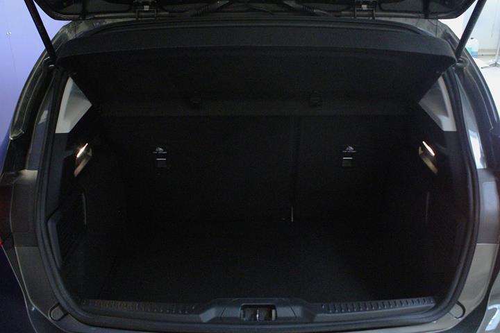 Grå Ford Focus fra 2019
