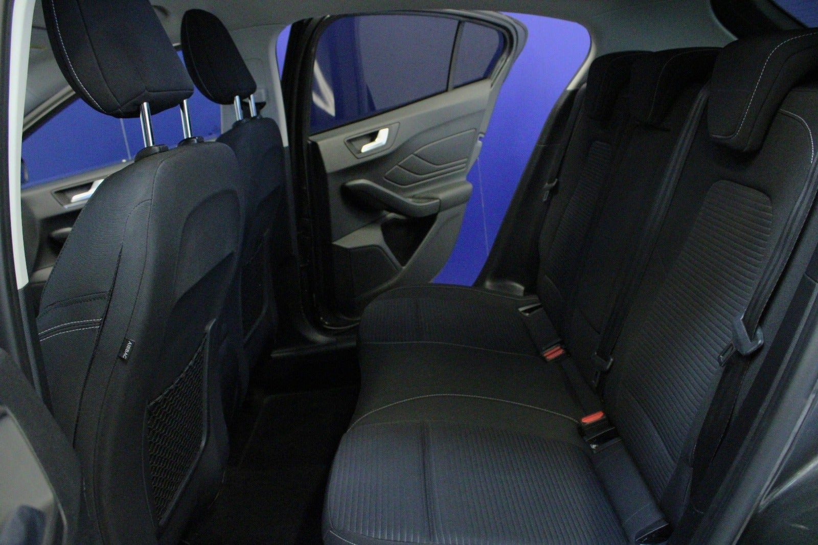 Grå Ford Focus fra 2019