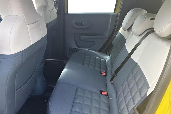 Gul Fiat Grande Panda fra 2025