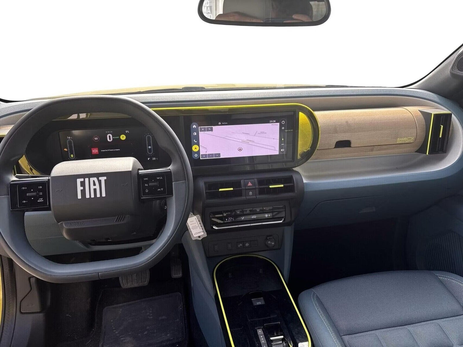 Gul Fiat Grande Panda fra 2025