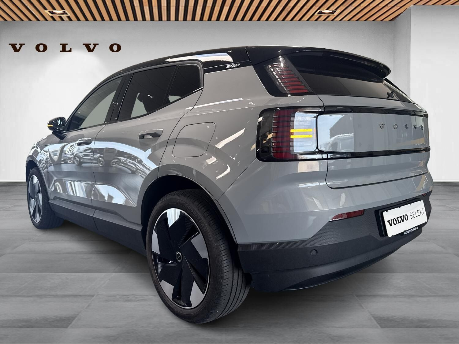 Grå Volvo EX30 fra 2024
