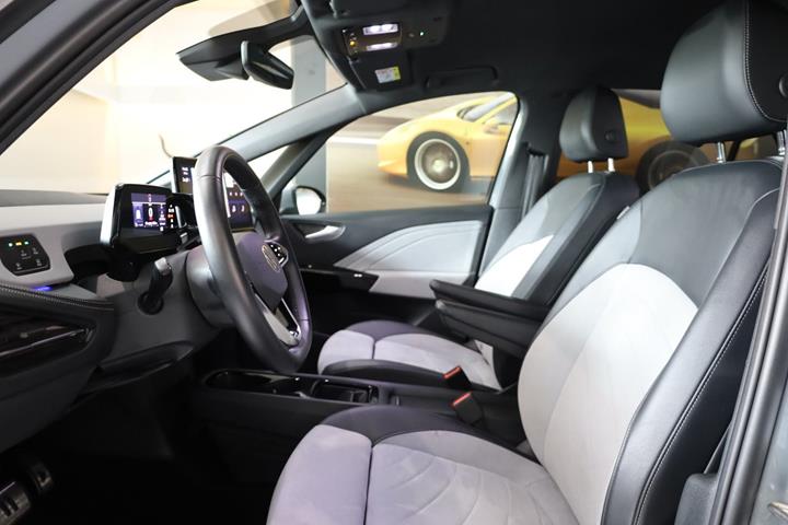 Grå VW ID.3 fra 2024