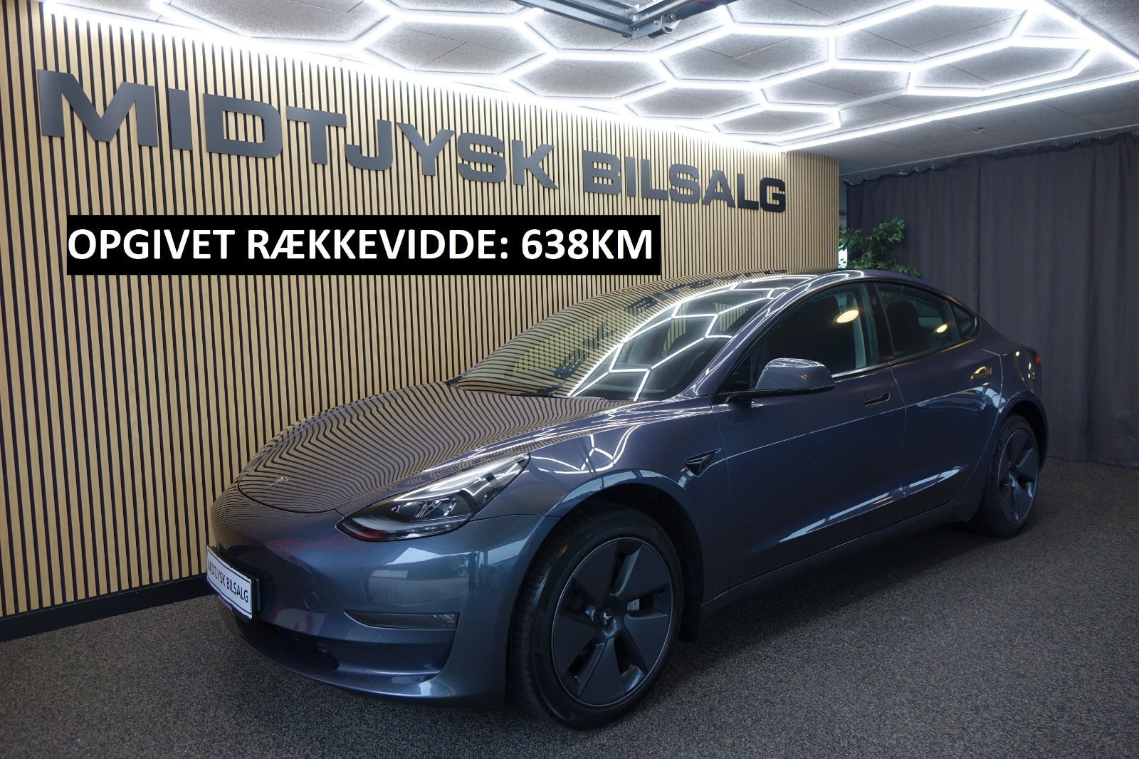 Tesla Model 3 Long Range RWD