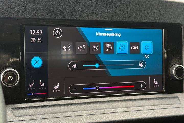Sort VW Caddy fra 2023