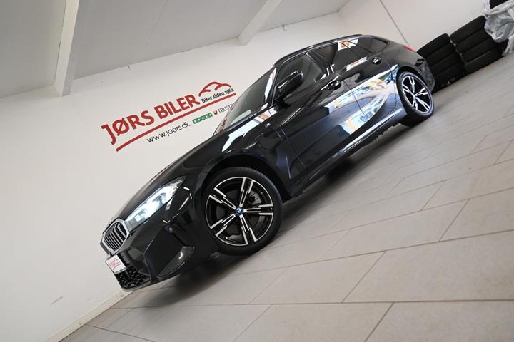 Sort BMW 320e fra 2024