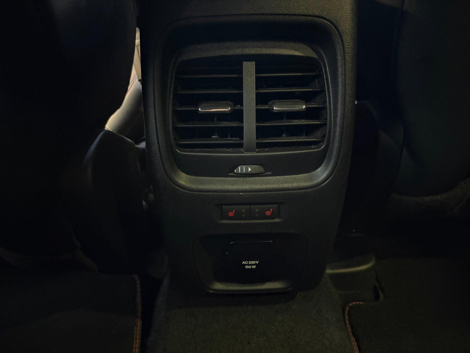 Sort Ford Kuga fra 2020