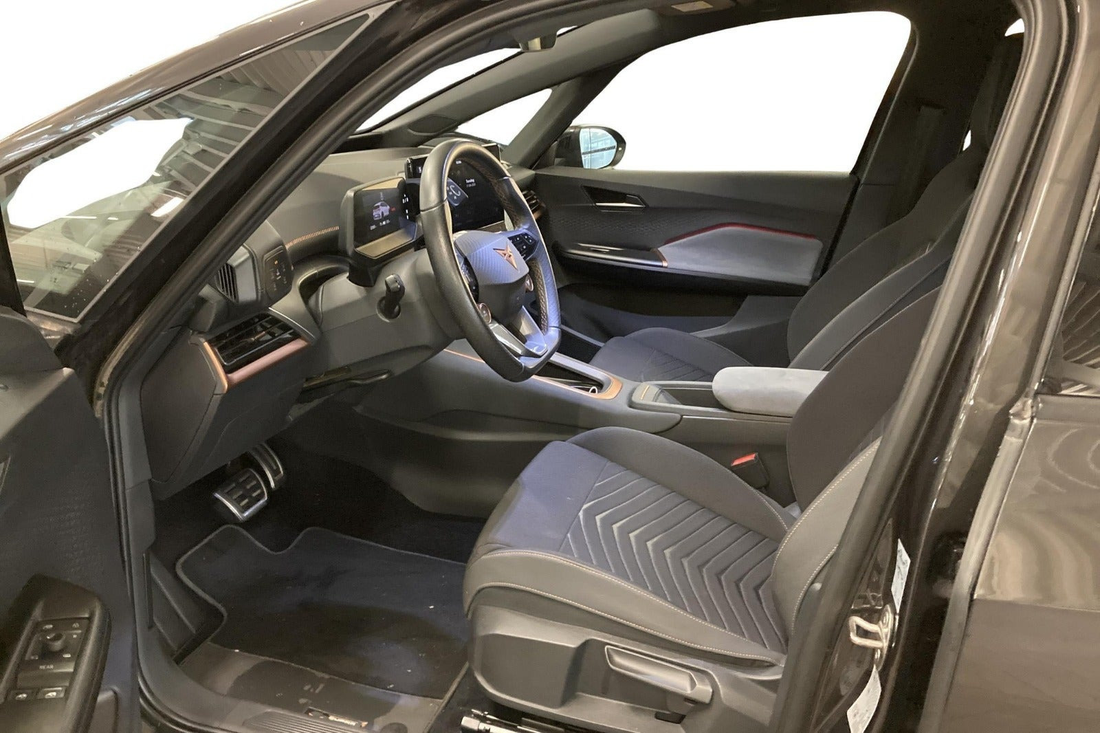 Sort Cupra Born fra 2024