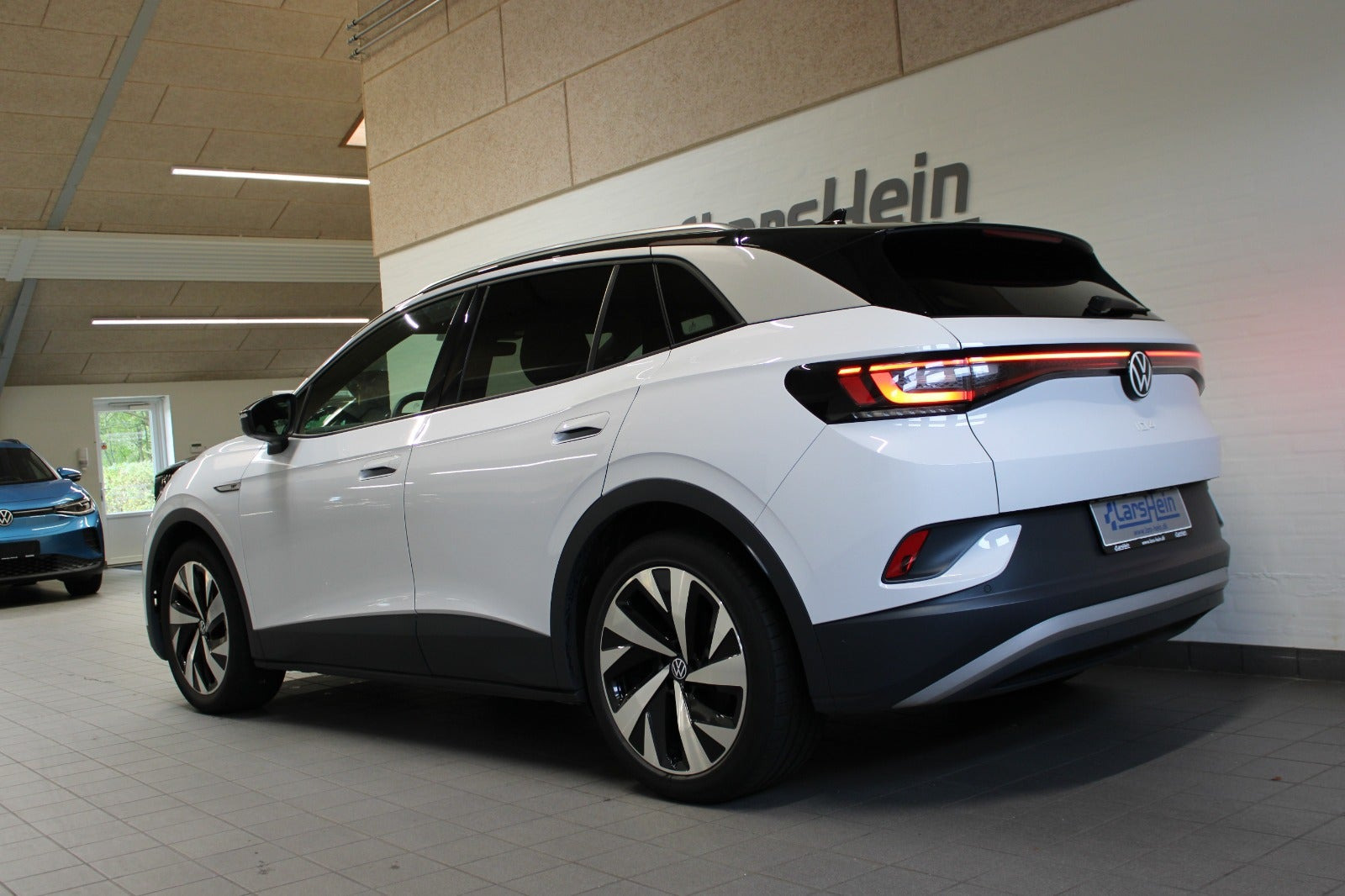 Hvid VW ID.4 fra 2021