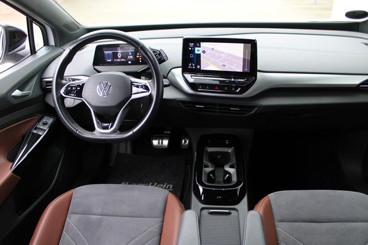 Hvid VW ID.4 fra 2021
