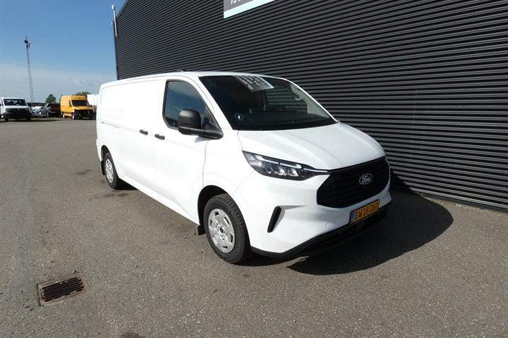 Hvid Ford Transit Custom 320 L2 fra 2026