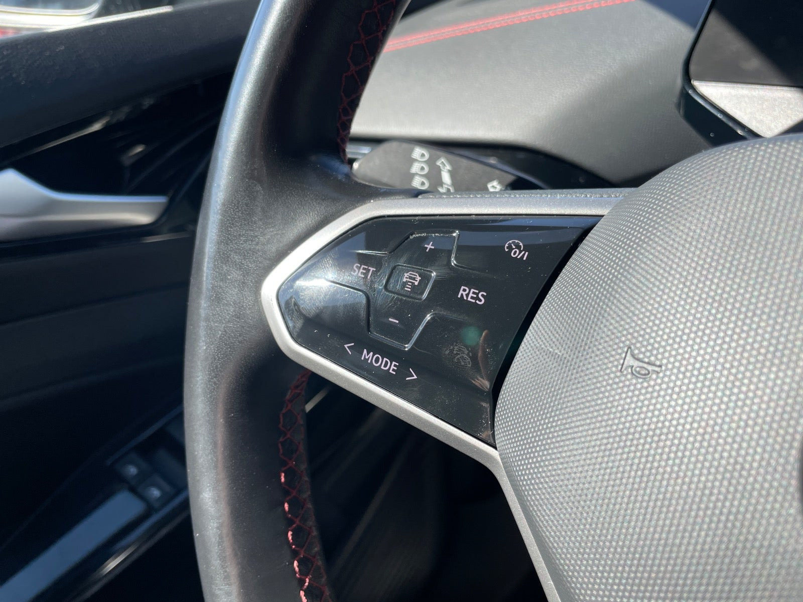 Sort VW ID.4 fra 2023