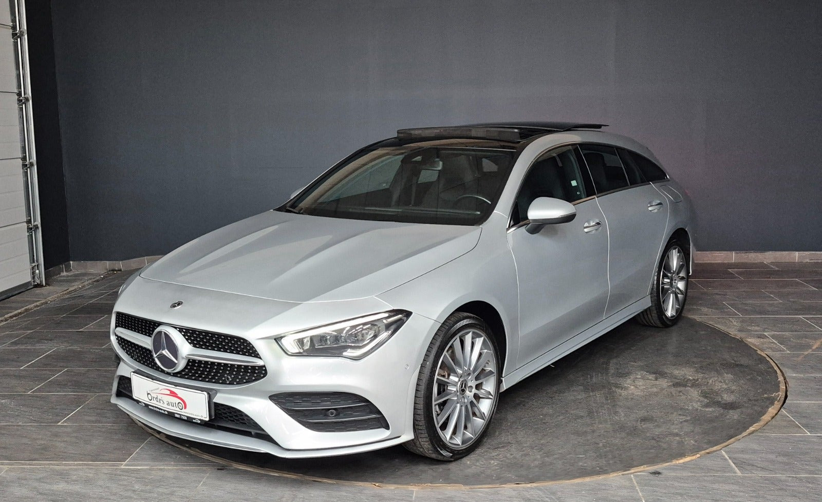 Sølv Mercedes CLA250 e fra 2022