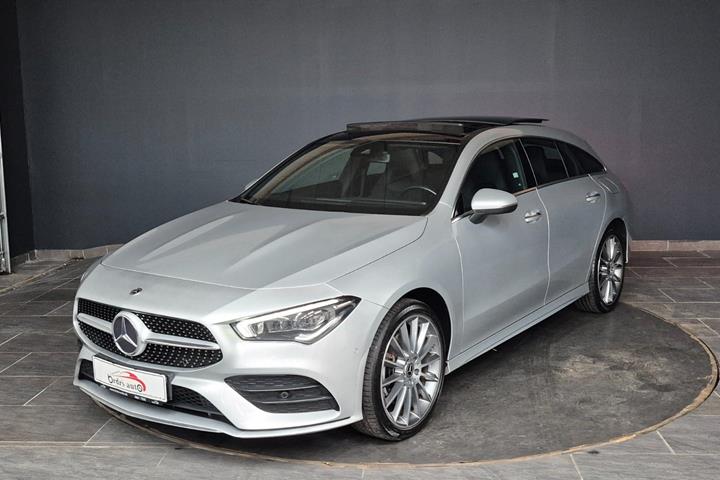 Sølv Mercedes CLA250 e fra 2022