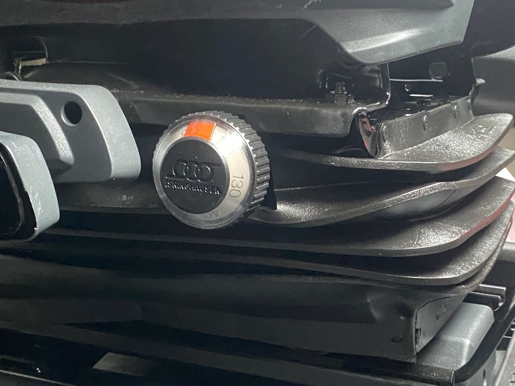 Sølv Peugeot Boxer fra 2019