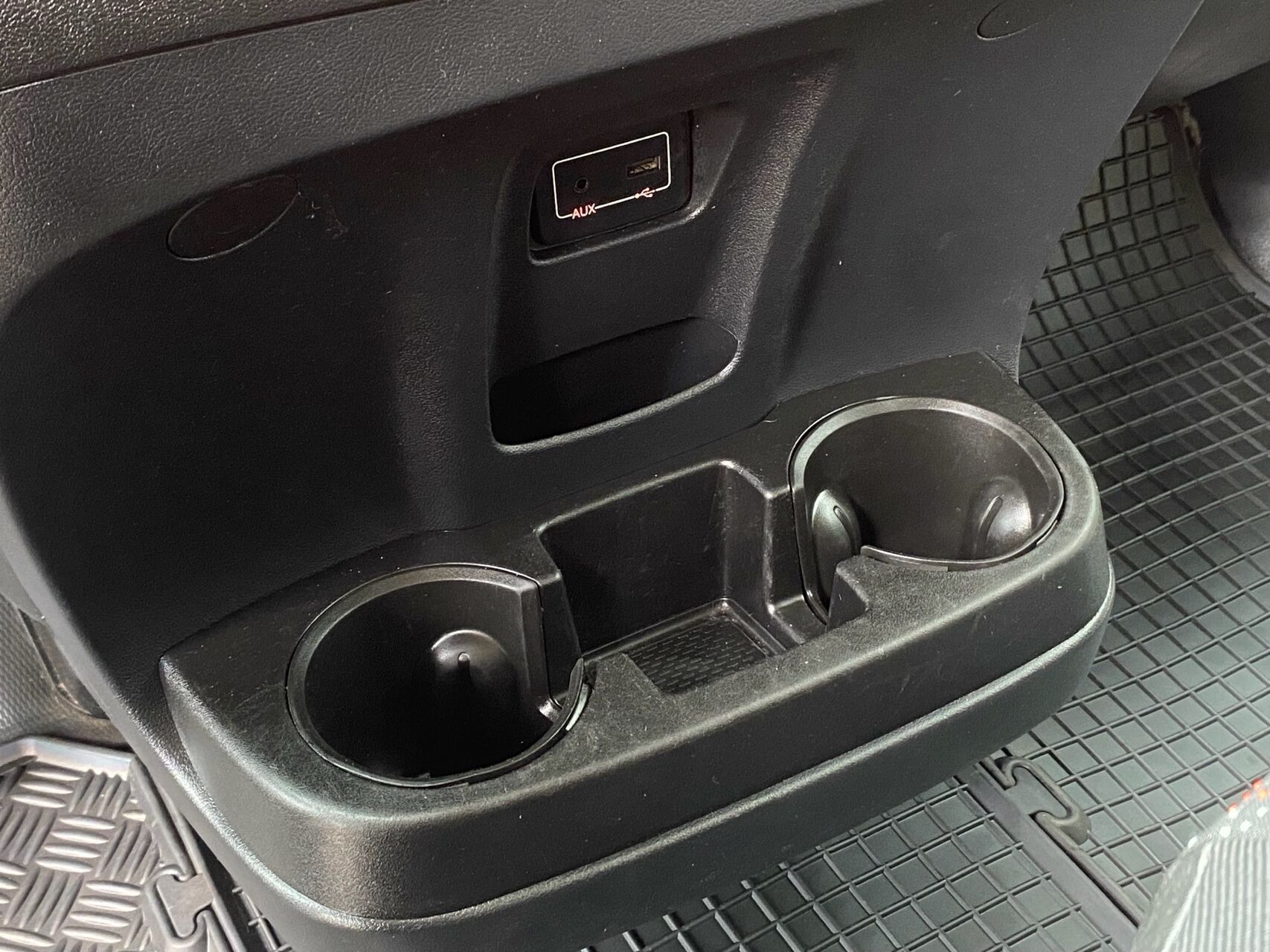 Sølv Peugeot Boxer fra 2019
