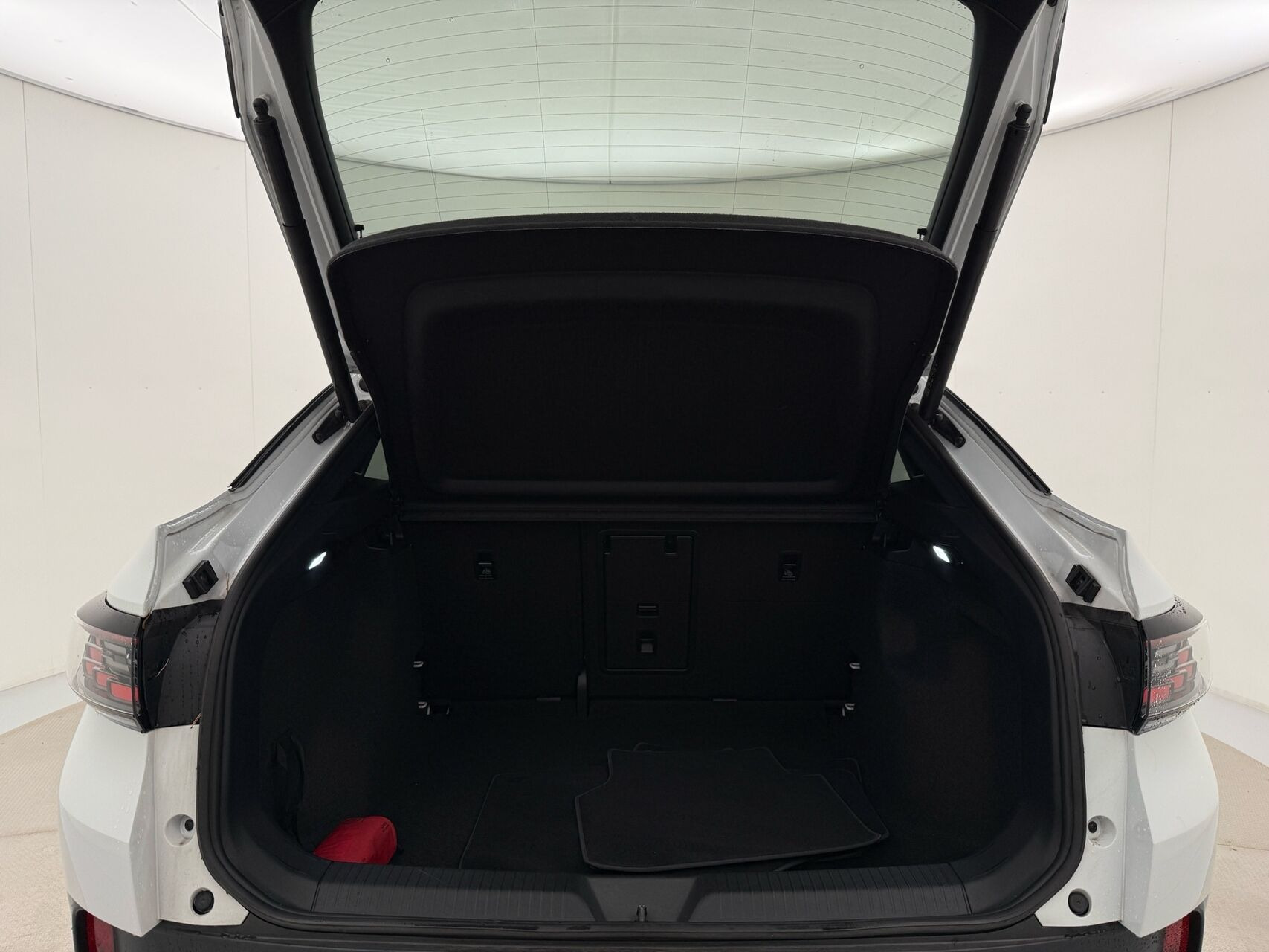 Hvid VW ID.5 fra 2023