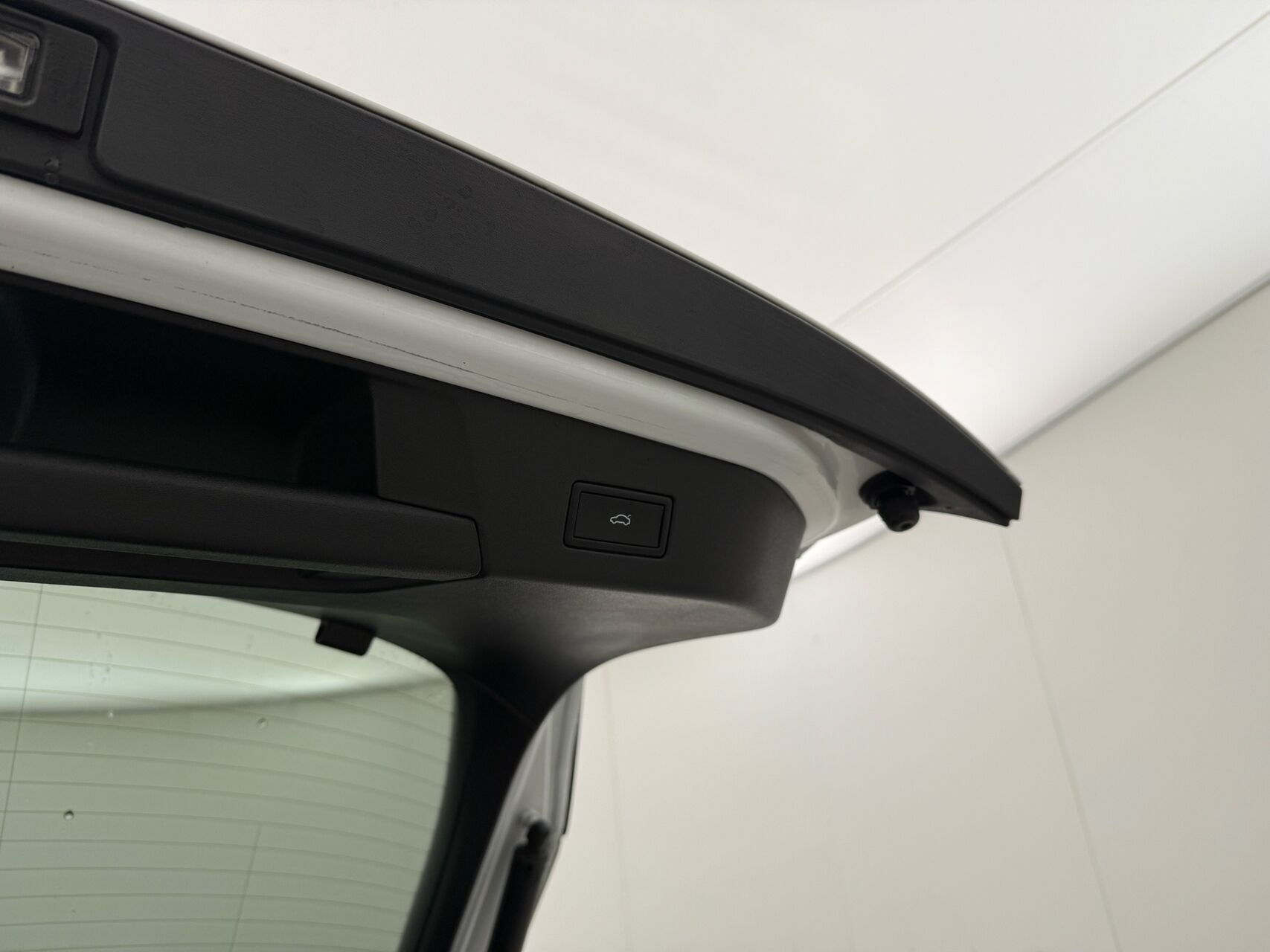 Hvid VW ID.5 fra 2023