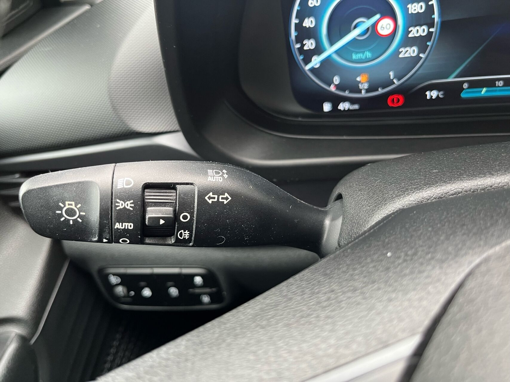 Hvid Hyundai i20 fra 2021