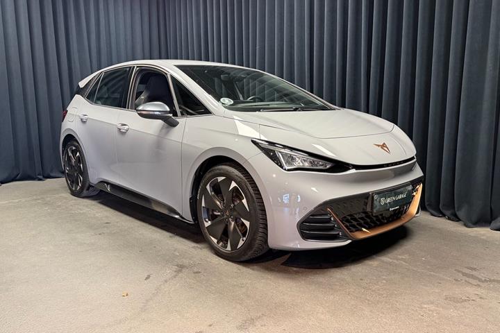 Grå Cupra Born fra 2024