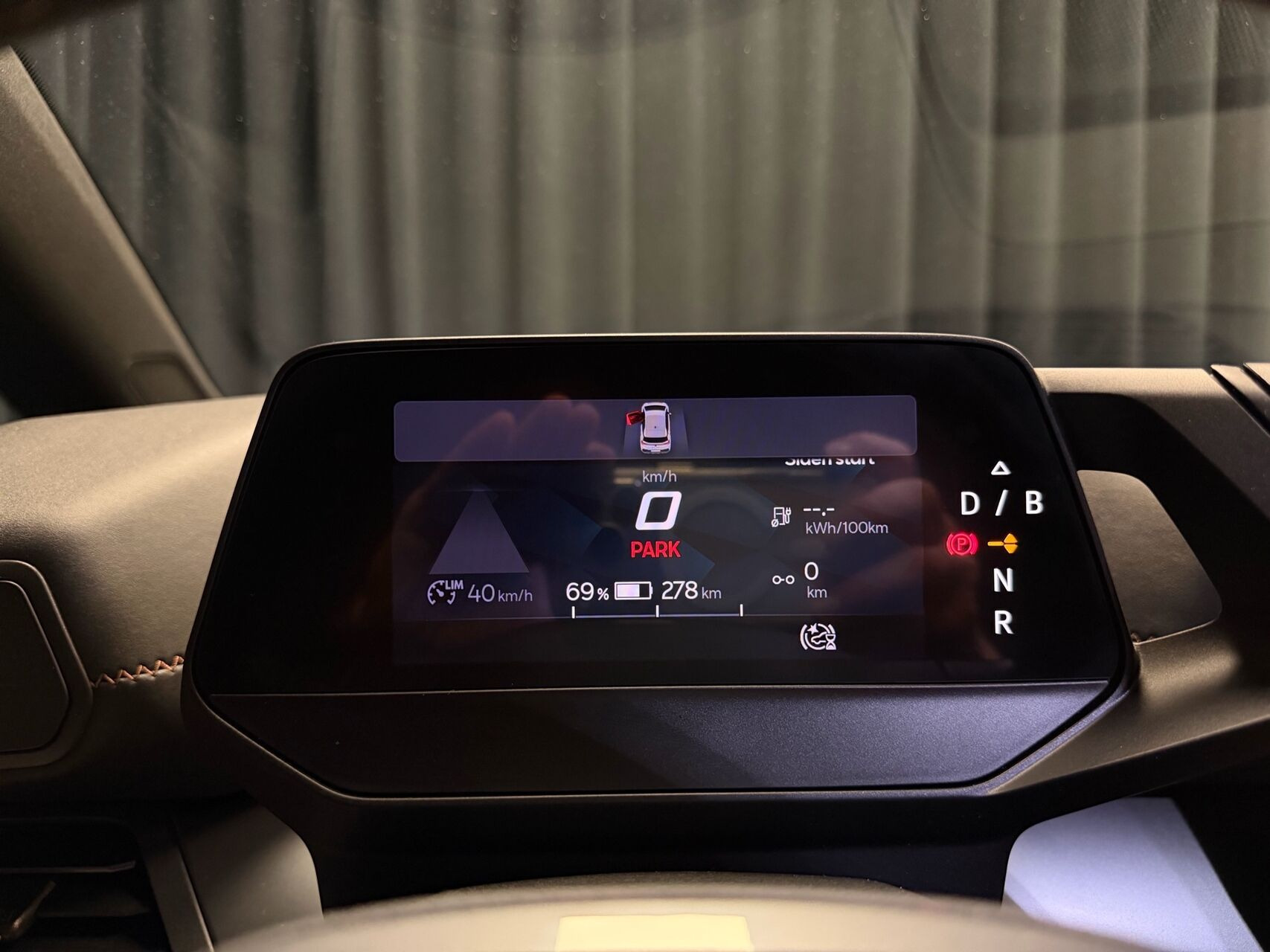 Grå Cupra Born fra 2024