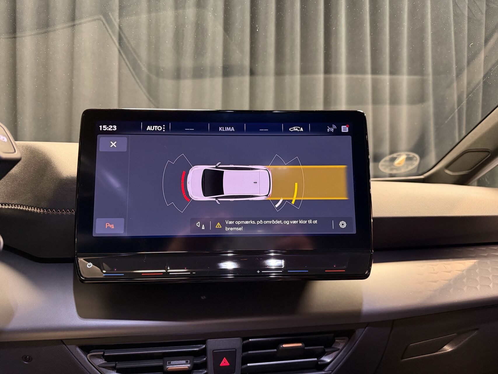 Grå Cupra Born fra 2024