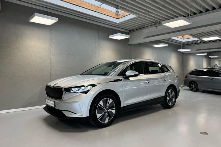 Sølv Skoda Enyaq fra 2023