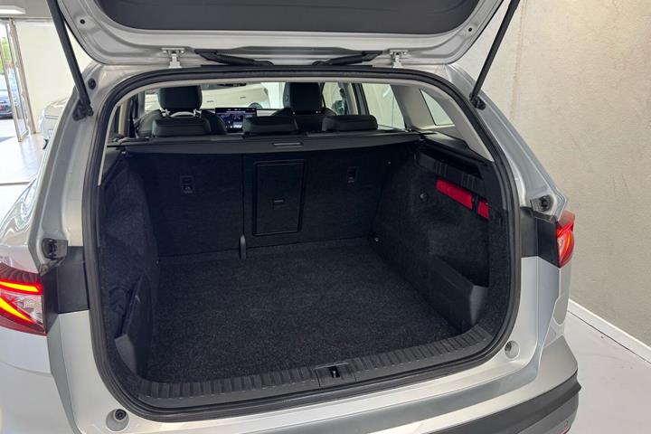 Sølv Skoda Enyaq fra 2023