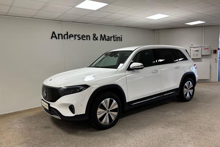 Hvid Mercedes EQB250+ fra 2025