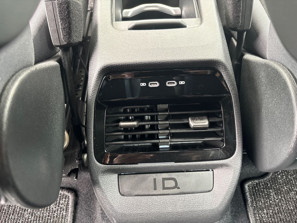 Sølv VW ID.4 fra 2022